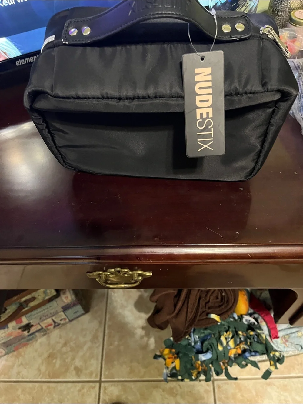NUDESTIX Black and Beige Foldable Makeup Organizer Case